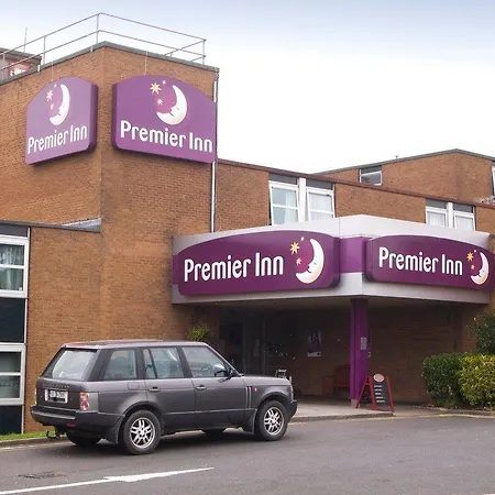 Hotel Premier - M6 Junction 44 3*