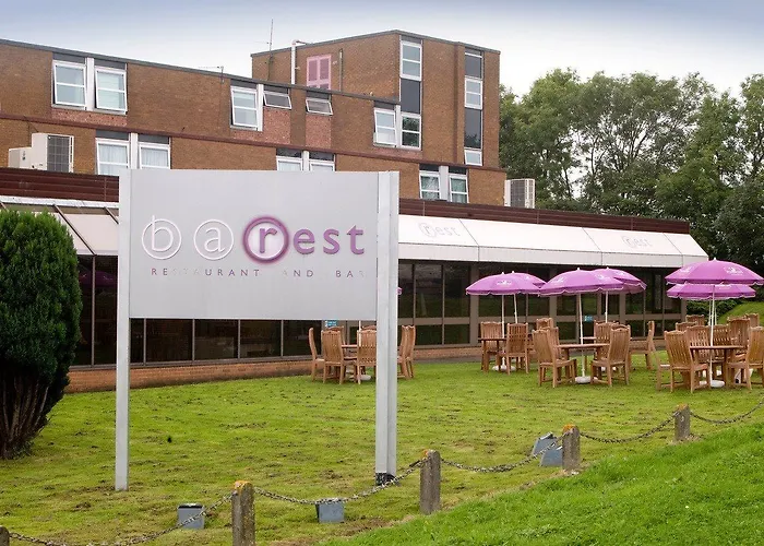 Hotel Premier - M6 Junction 44 3*