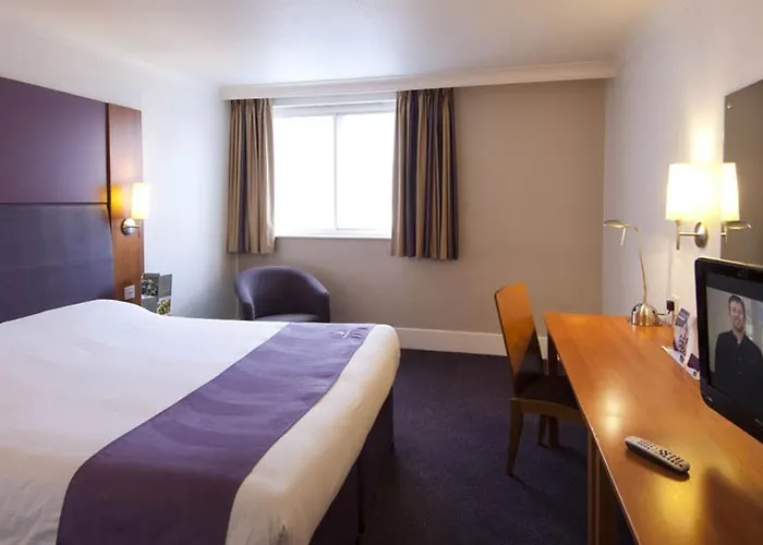 Premier - M6 Junction 44 Hotel Carlisle (Cumbria)