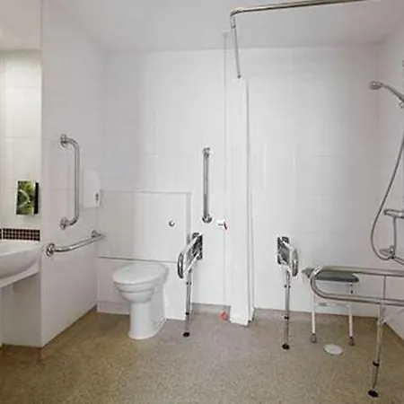 Premier Carlisle - M6 Junction 44 Hotel 3*